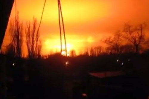 Donetsk rung chuyển sau vụ nổ ‘như bom hạt nhân’